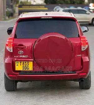 Toyota RAV4 2004 Red