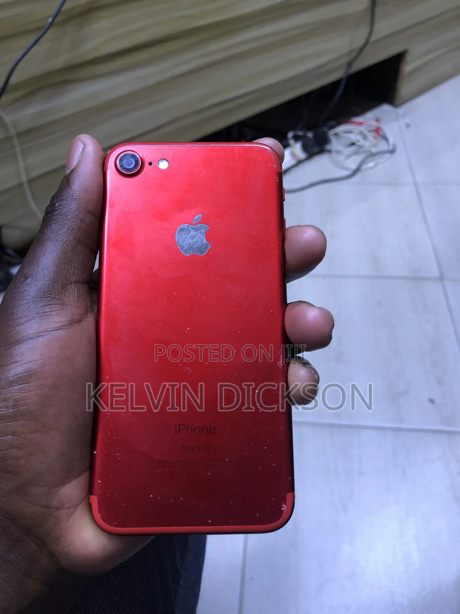 Apple iPhone 7 128 GB Red
