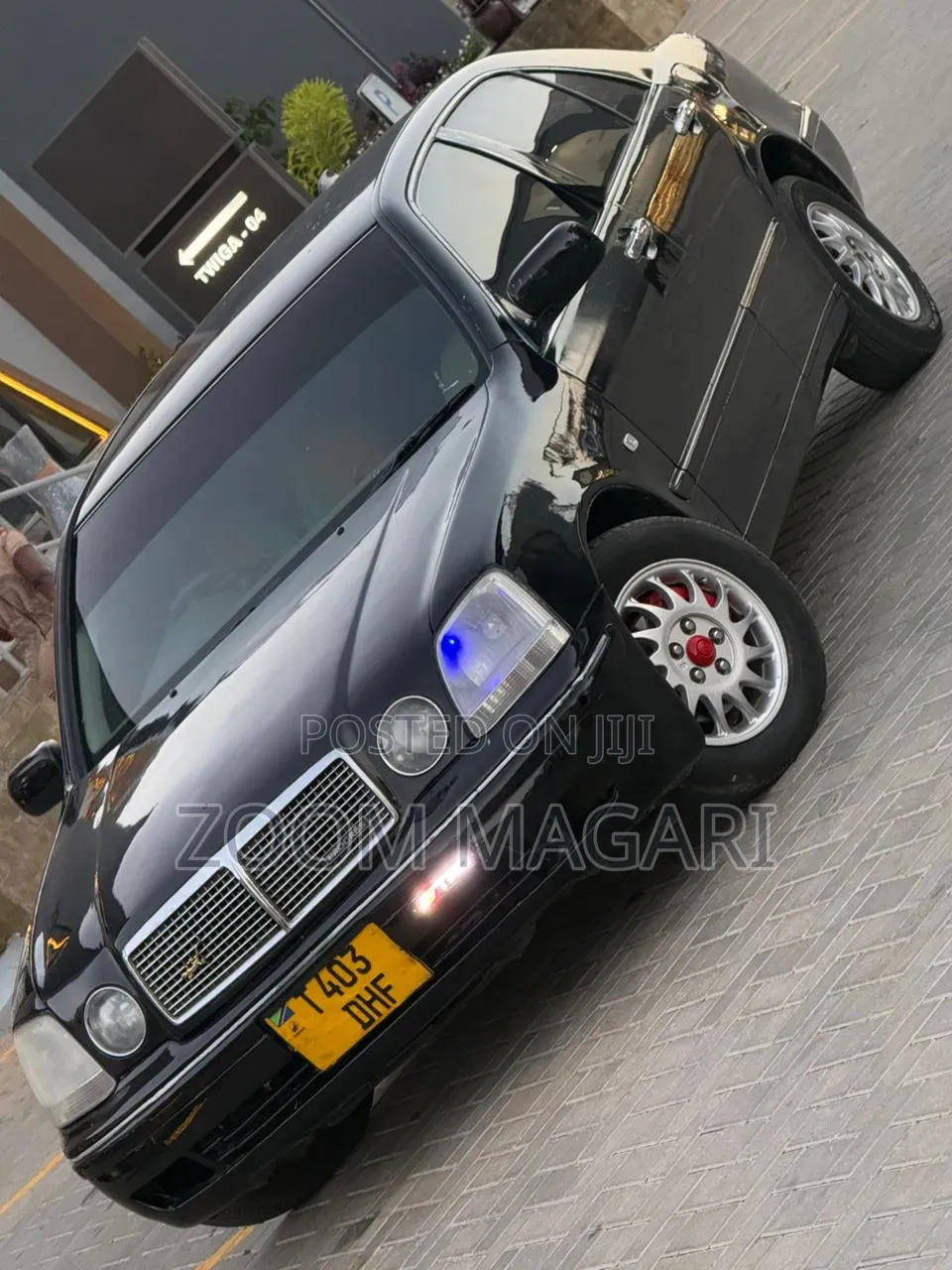 Toyota Progress 1999 Black