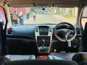 Toyota Harrier 2006 Black