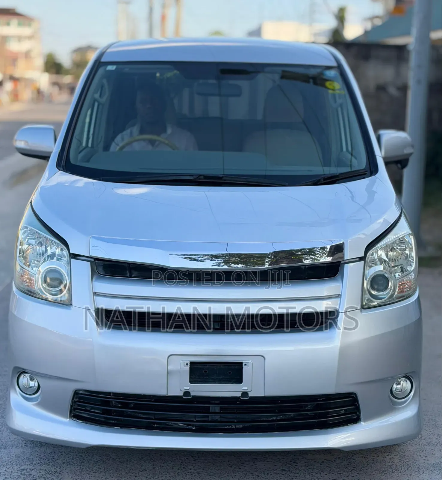 Toyota Noah 2008 Silver