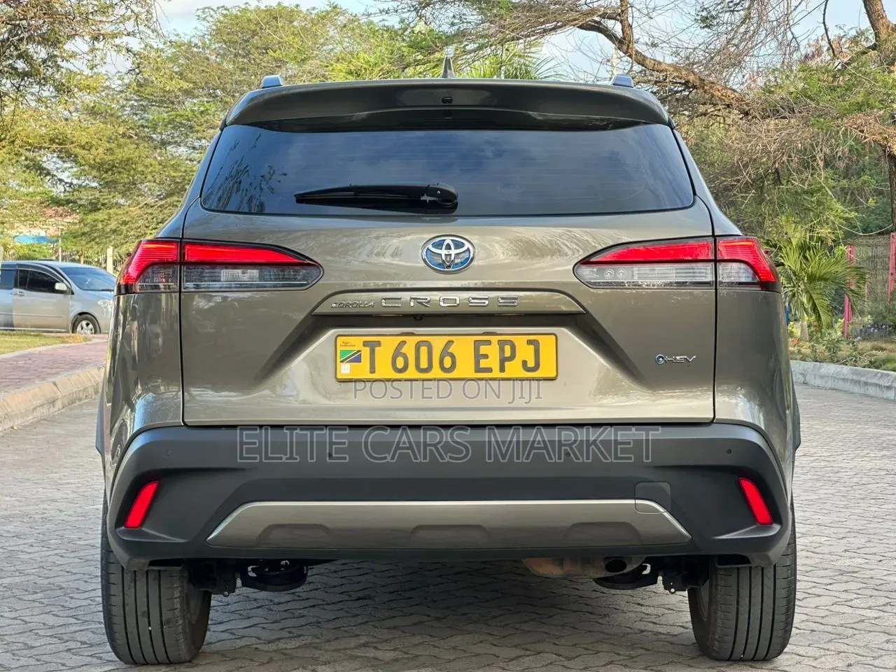 Toyota Corolla Cross 2025 Gray