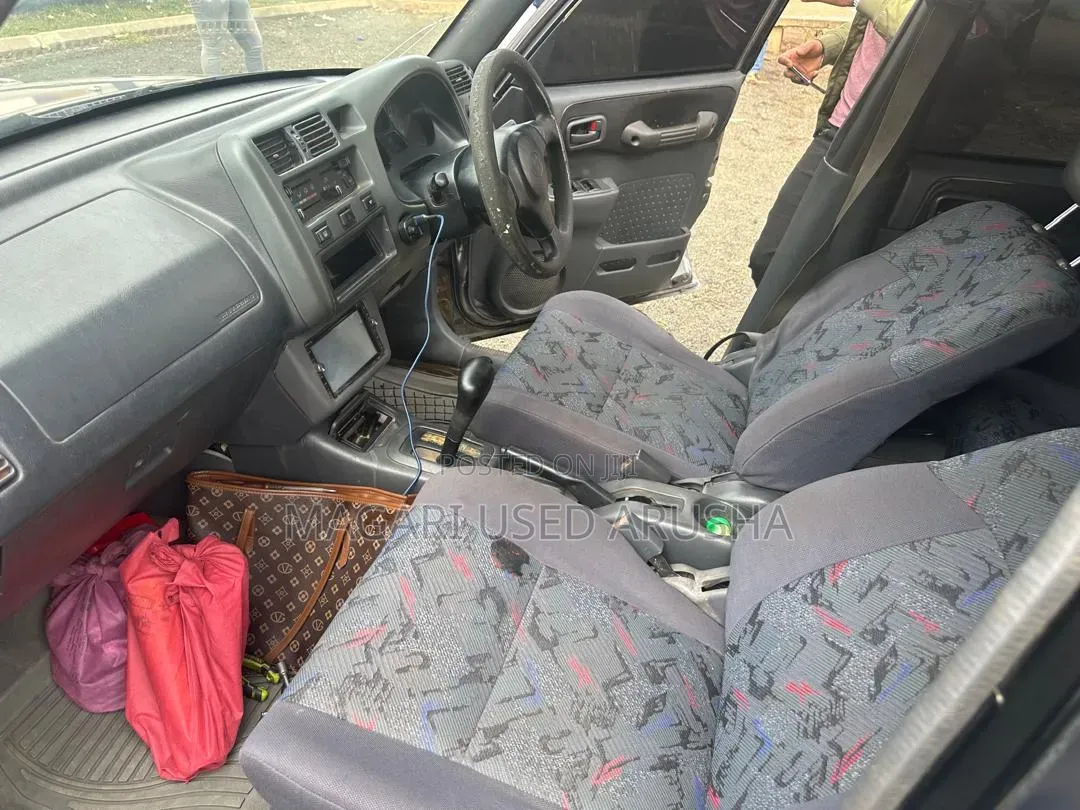 Toyota RAV4 1999 Silver