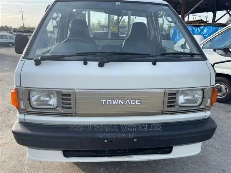 Toyota TownAce 1996 White
