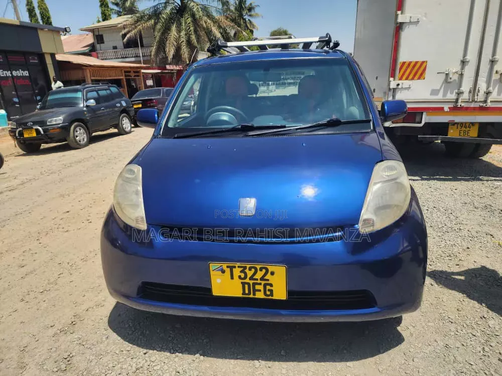 Toyota Passo 2004 Blue