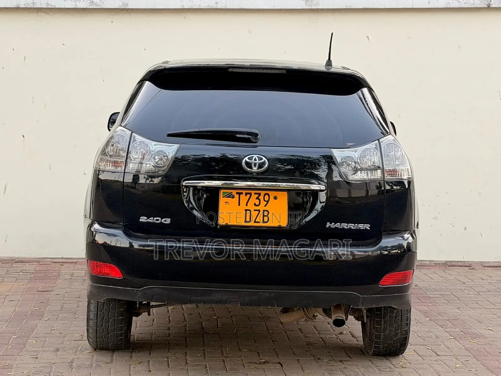 Toyota Harrier 2006 Black