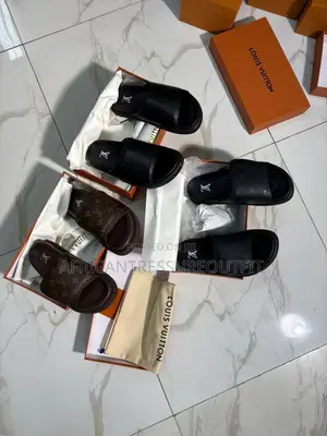 Louis Vuitton Slides Sandals Featuring Iconic Monogram Canvas Cross On