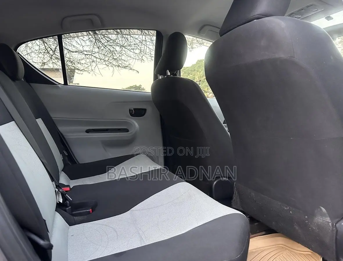 Toyota Aqua 2012 Gray