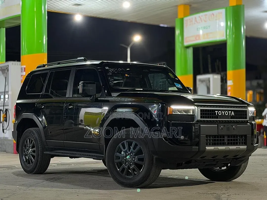 Toyota Land Cruiser Prado 2024 Black