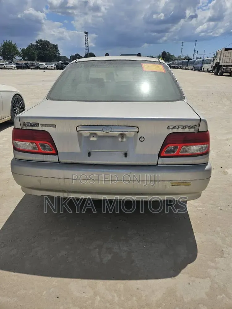Toyota Carina 2001 Silver