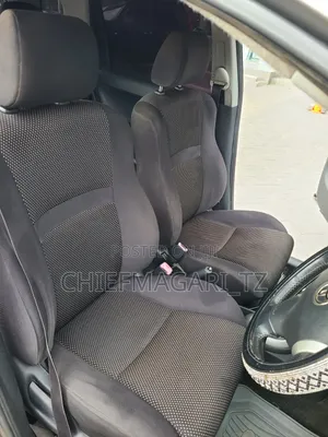 Toyota IST 2005 Gray