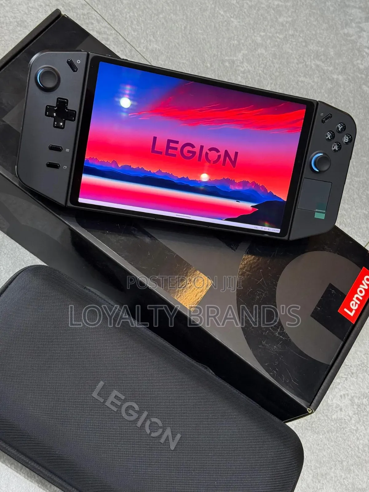 Lenovo Legion Go  8apu1
 1tb SSD | 16gb Ram
