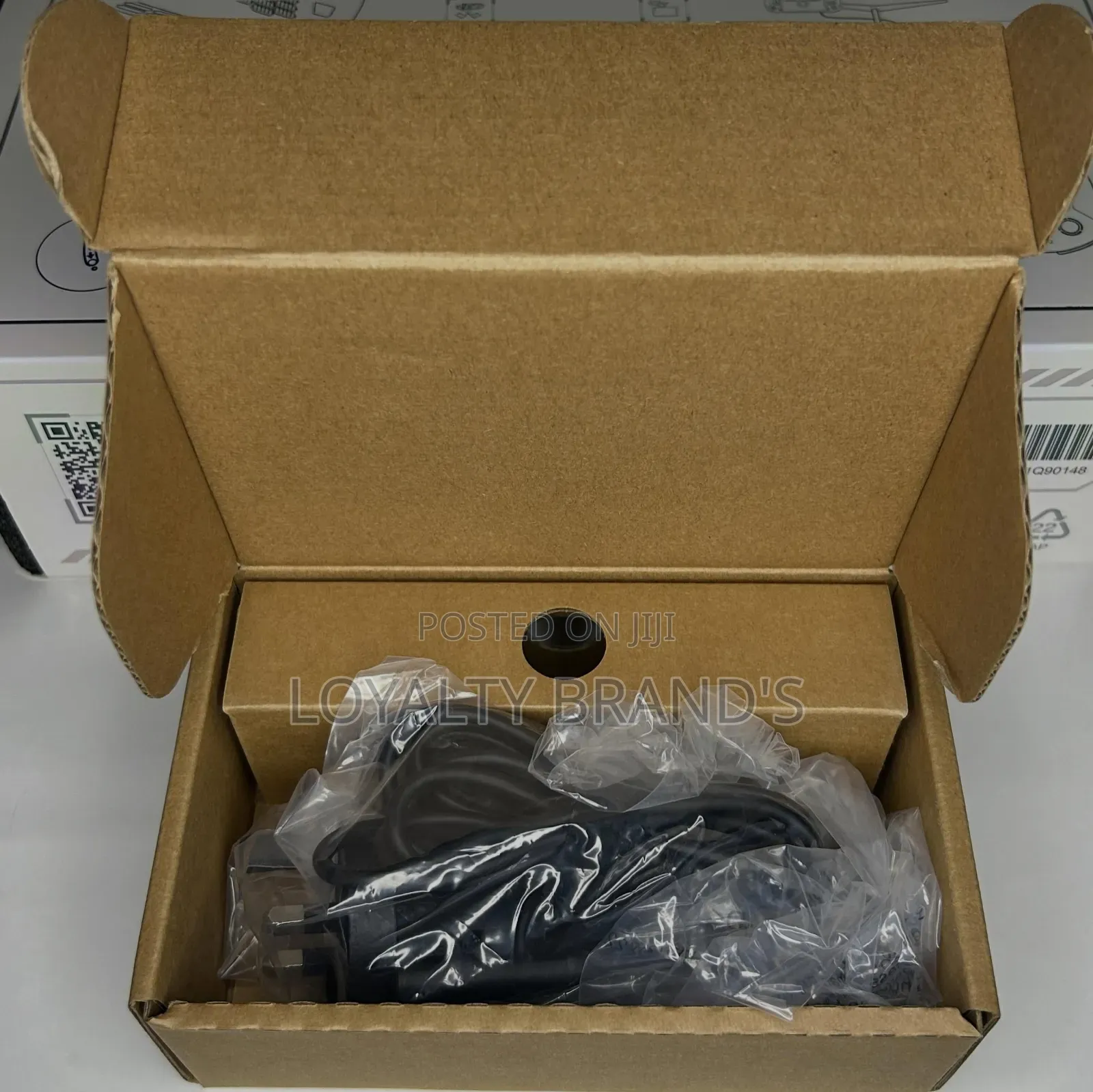 Lenovo Legion Go  8asp2
 1tb SSD | 32gb Ram