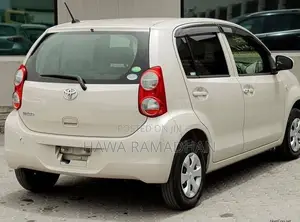 Toyota Passo 2010 White