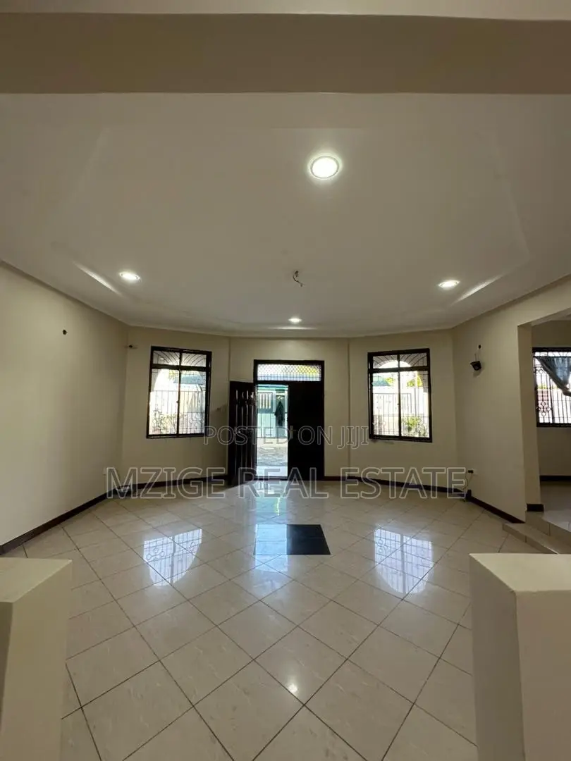 5bdrm House in Nyumba Ya Kisasa Ya for sale