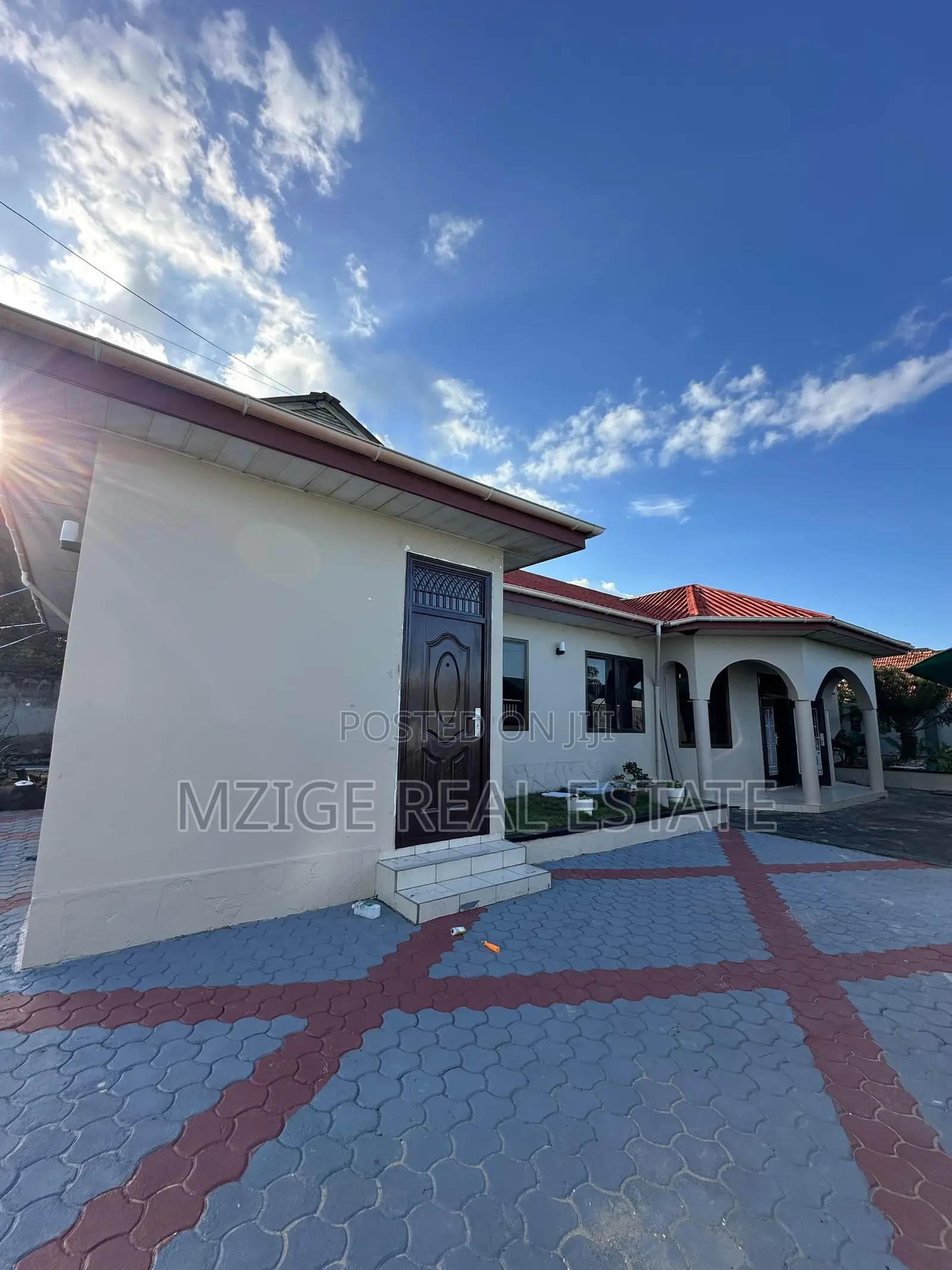 5bdrm House in Nyumba Ya Kisasa Ya for sale