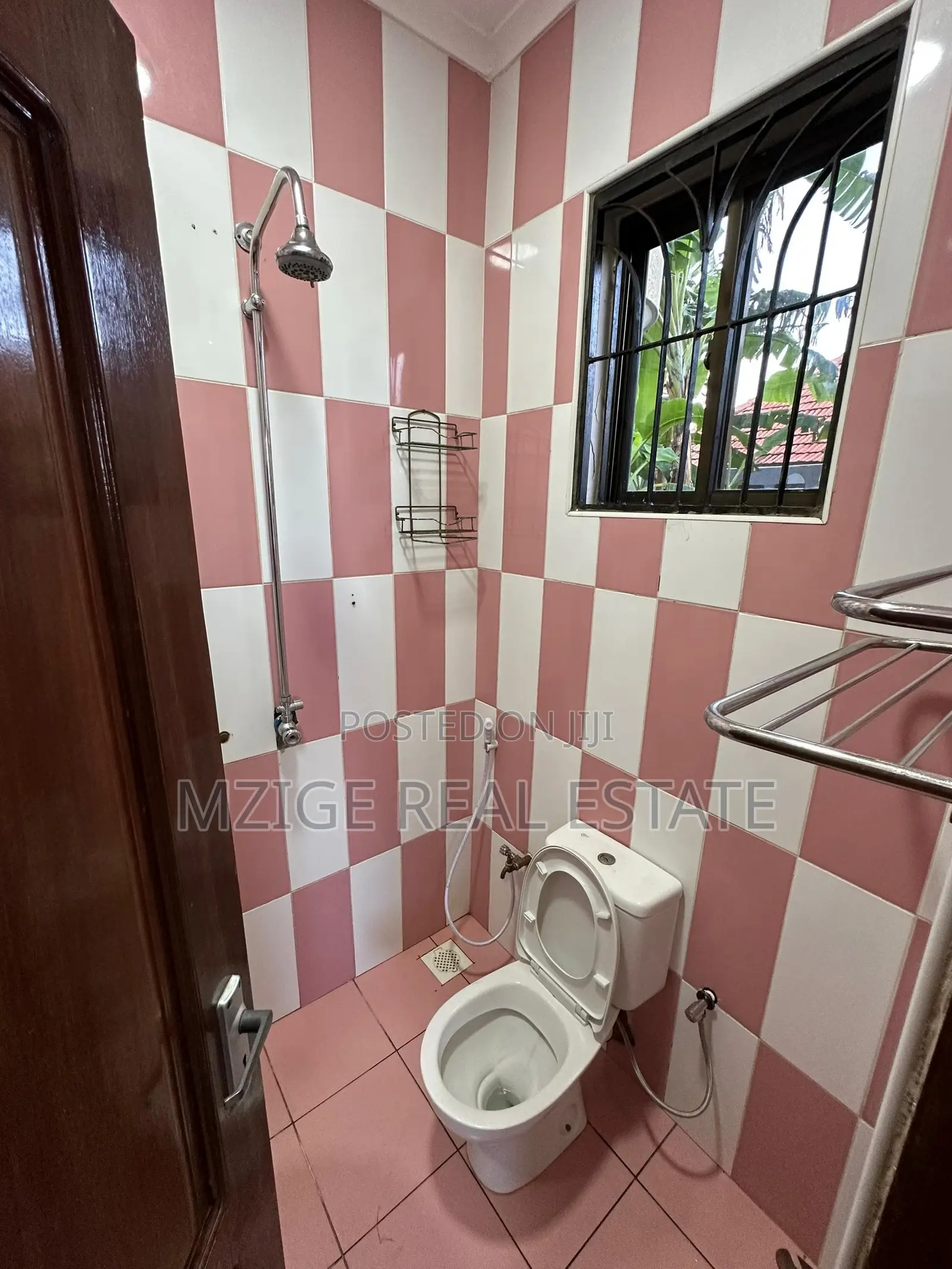 5bdrm House in Nyumba Ya Kisasa Ya for sale