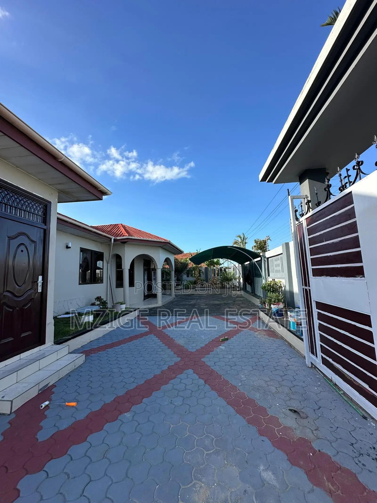 5bdrm House in Nyumba Ya Kisasa Ya for sale