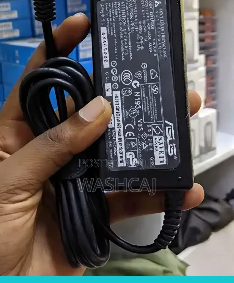46W Small Pin ASUS Adapter