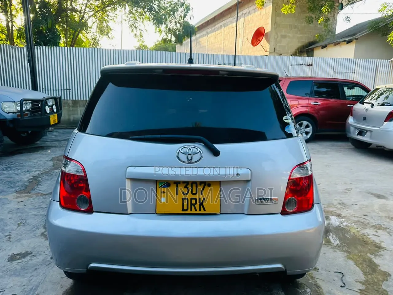 Toyota IST 2006 Silver