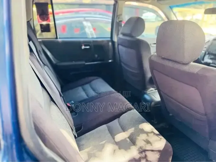 Toyota Kluger 2005 Blue