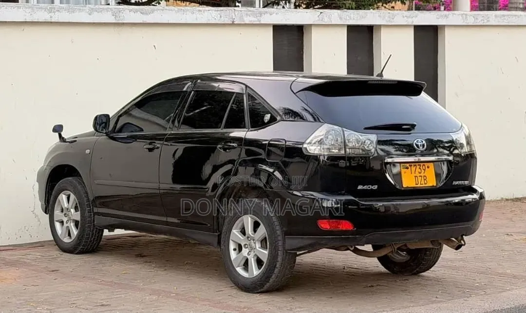 Toyota Harrier 2006 Black
