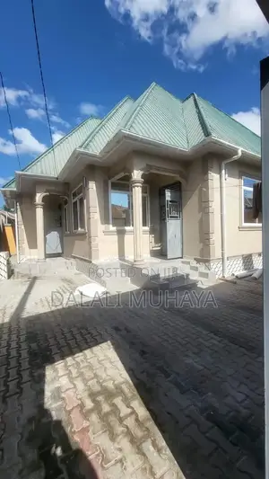 3bdrm House in Mkononi Street, Mbagala for sale