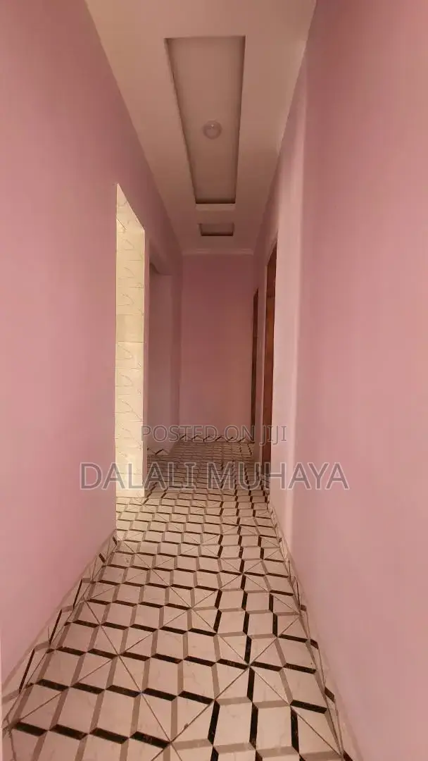 3bdrm House in Mkononi Street, Mbagala for sale