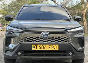 Toyota Corolla Cross 2025 Gray