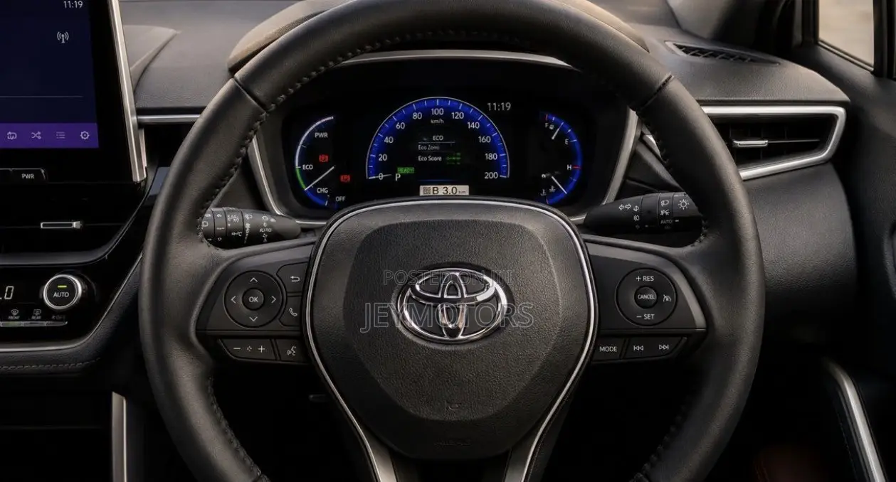 Toyota Corolla Cross 2025 Gray