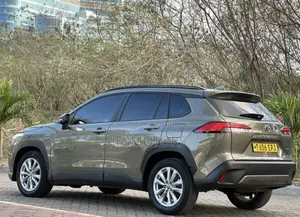 Toyota Corolla Cross 2025 Gray