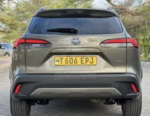 Toyota Corolla Cross 2025 Gray