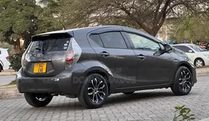 Toyota Aqua 2012 Gray