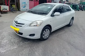 Toyota Belta 2006 White