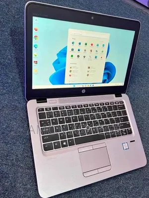 Laptop HP EliteBook 820 G3 8GB Intel Core i7 SSD 256GB