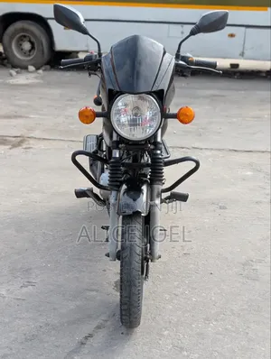TVS HLX 125 2025 Black