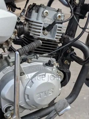 TVS HLX 125 2025 Black