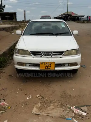 Toyota Carina 2001 White