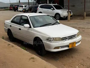 Toyota Carina 2001 White