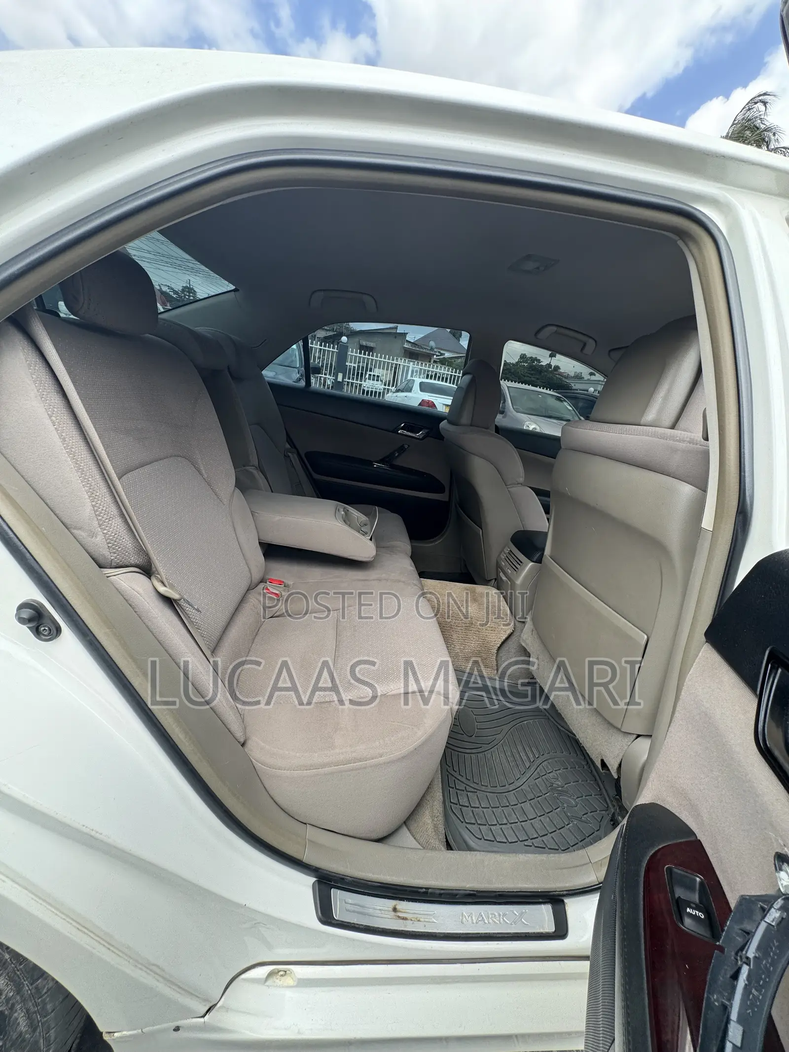 Toyota Mark X 2010 White