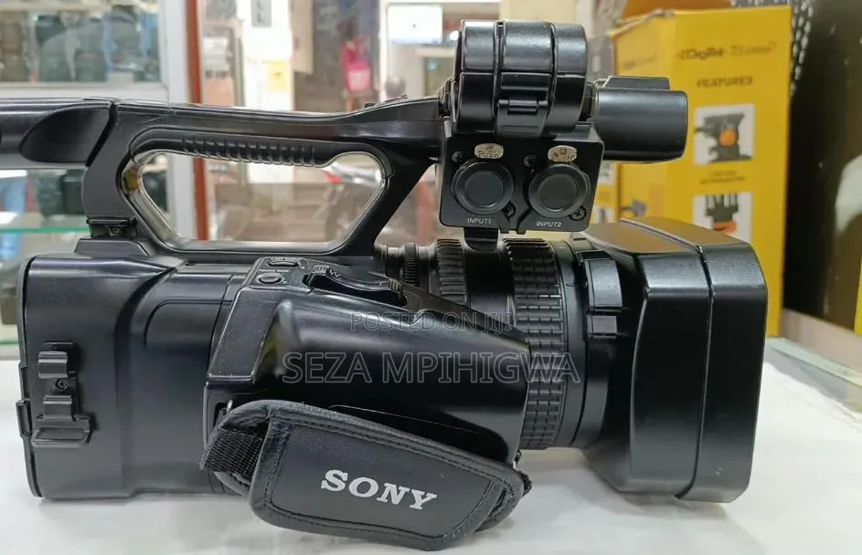 Sony HXR-NX100 Full HD NXCAM Professional Camcorder