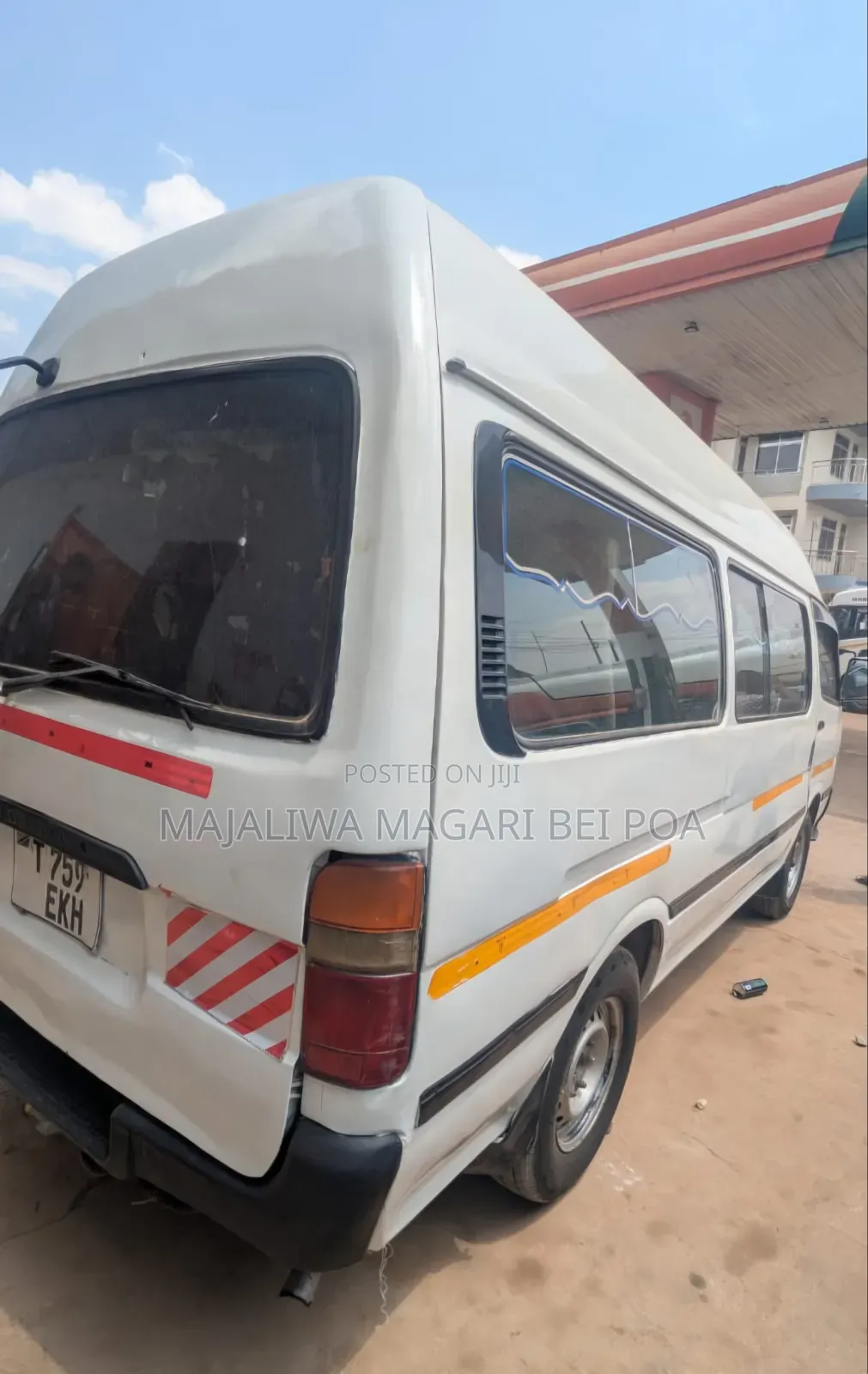 Toyota HiAce 2008 Beige