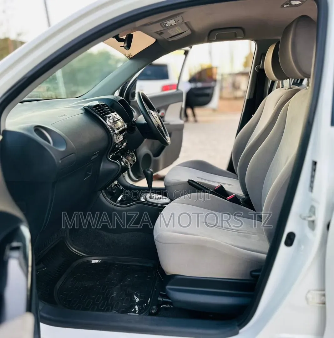 Toyota IST 2009 White