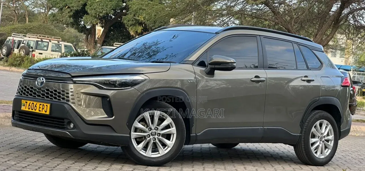 Toyota Corolla Cross 2025 Gray