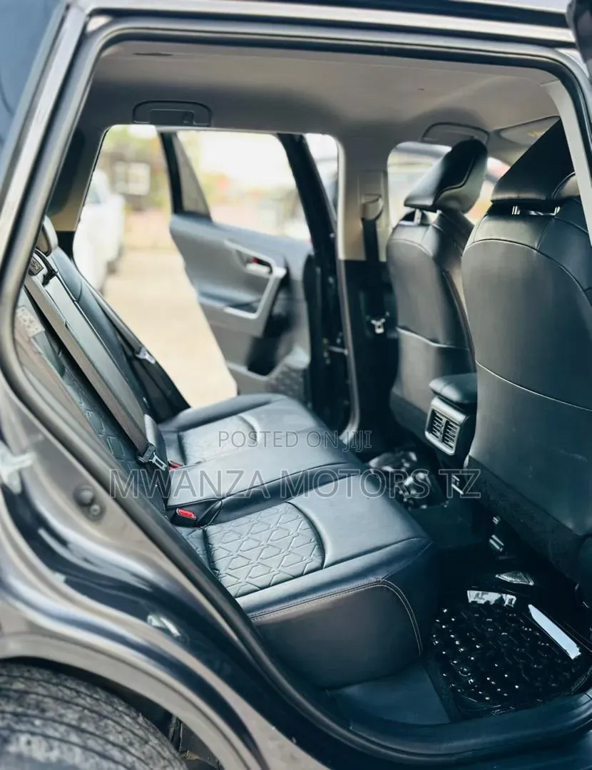 Toyota RAV4 2019 Black