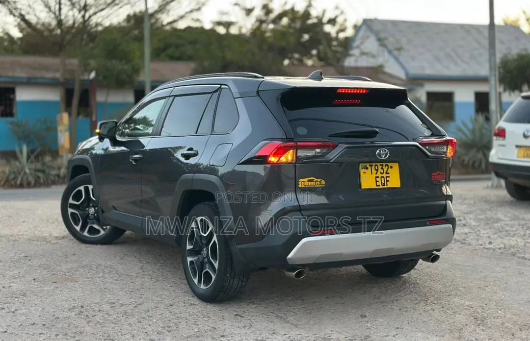Toyota RAV4 2019 Black