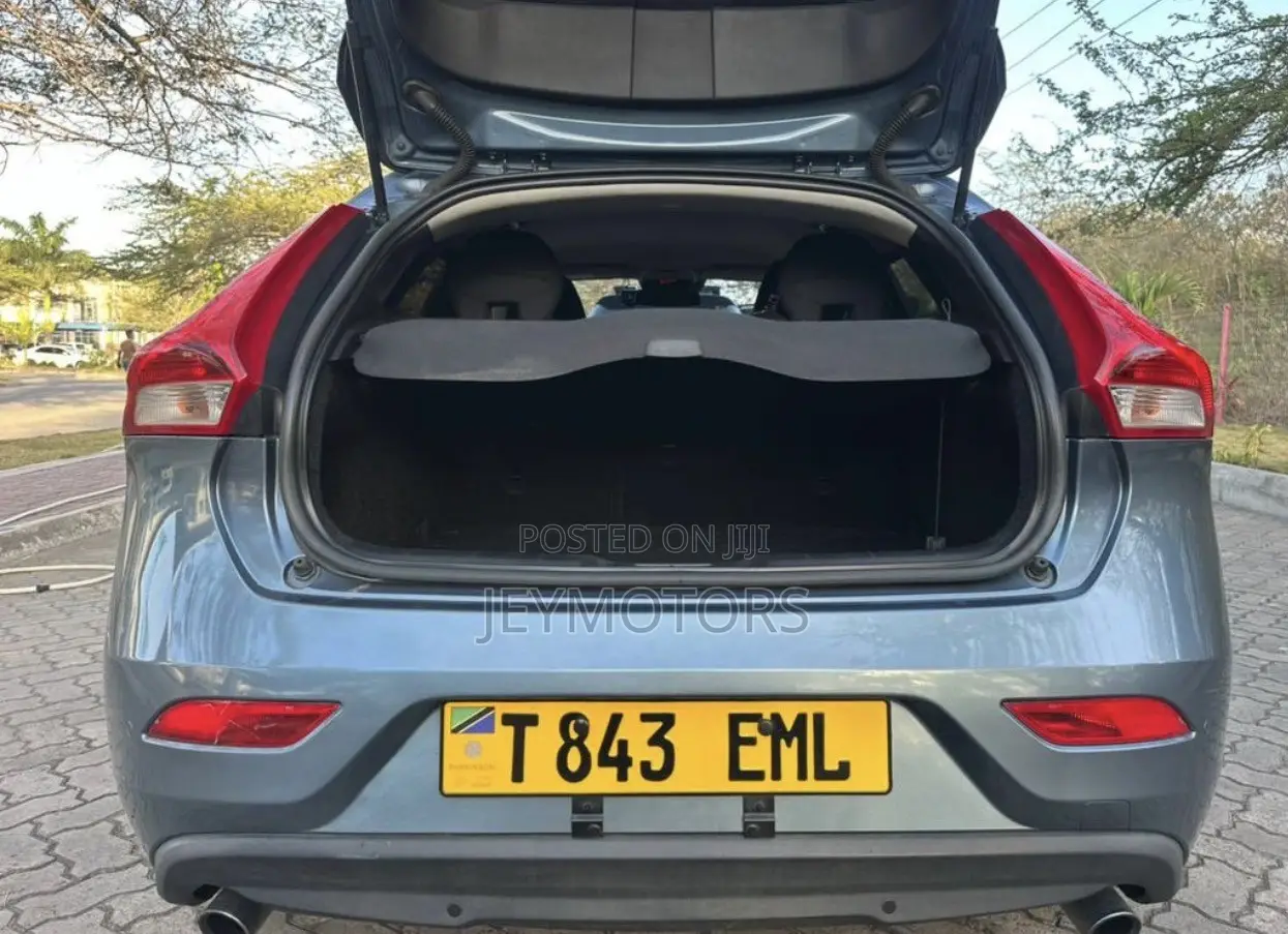Volvo V40 2014 Gray