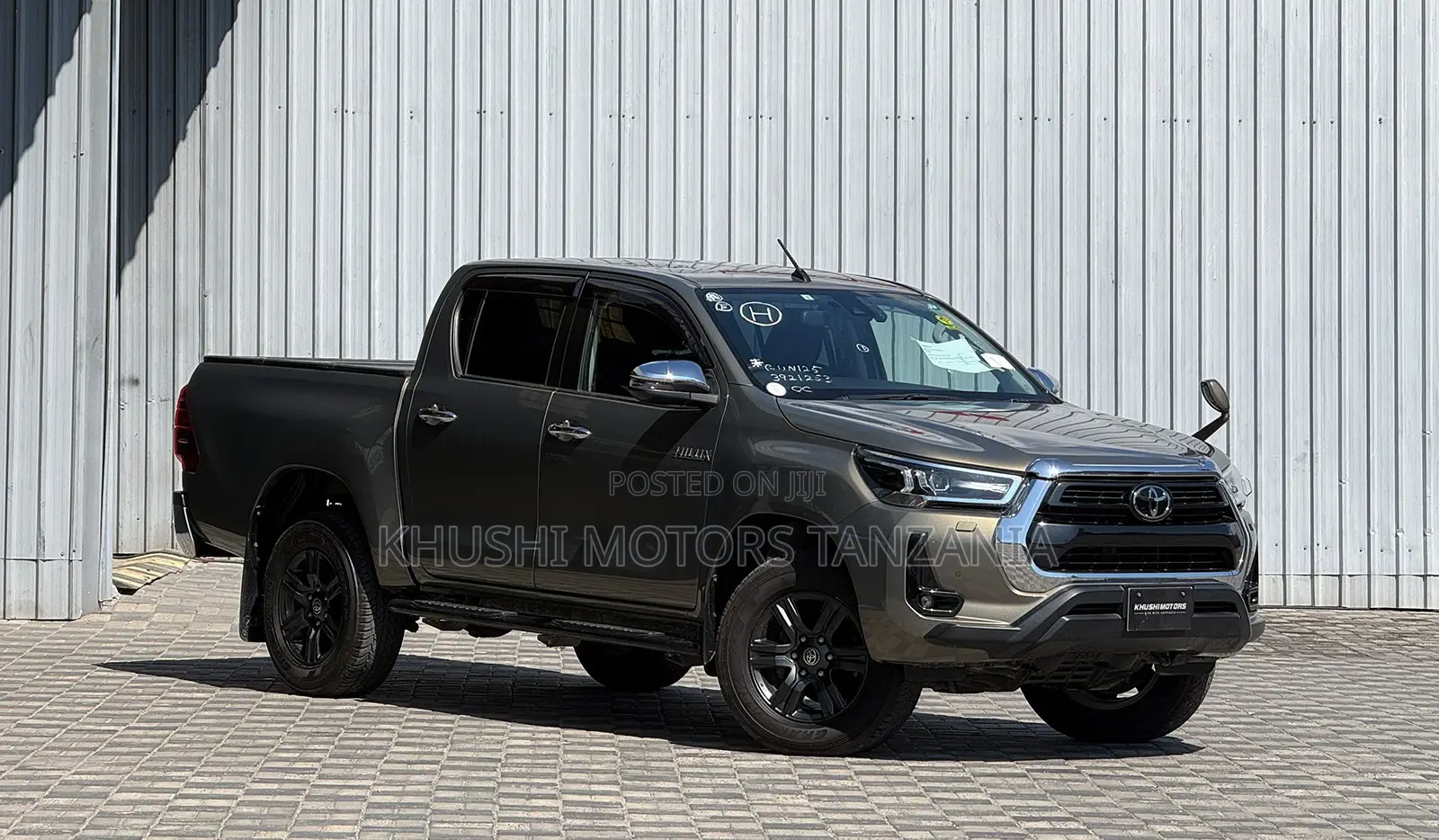 Toyota Hilux 2021 Gray