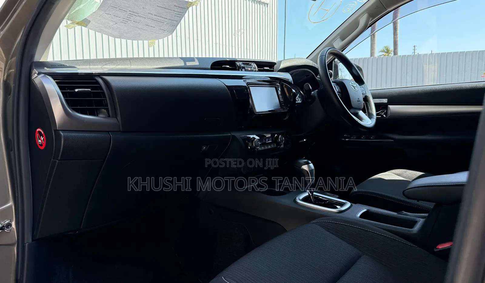 Toyota Hilux 2021 Gray