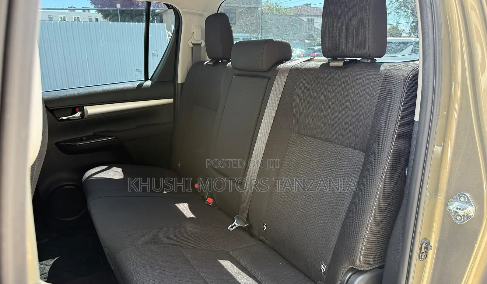 Toyota Hilux 2021 Gray